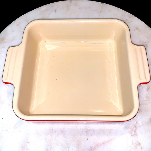 LE CREUSET POTERIE RED BAKING DISH STONEWARE 14 CM NEW - Picture 3 of 4